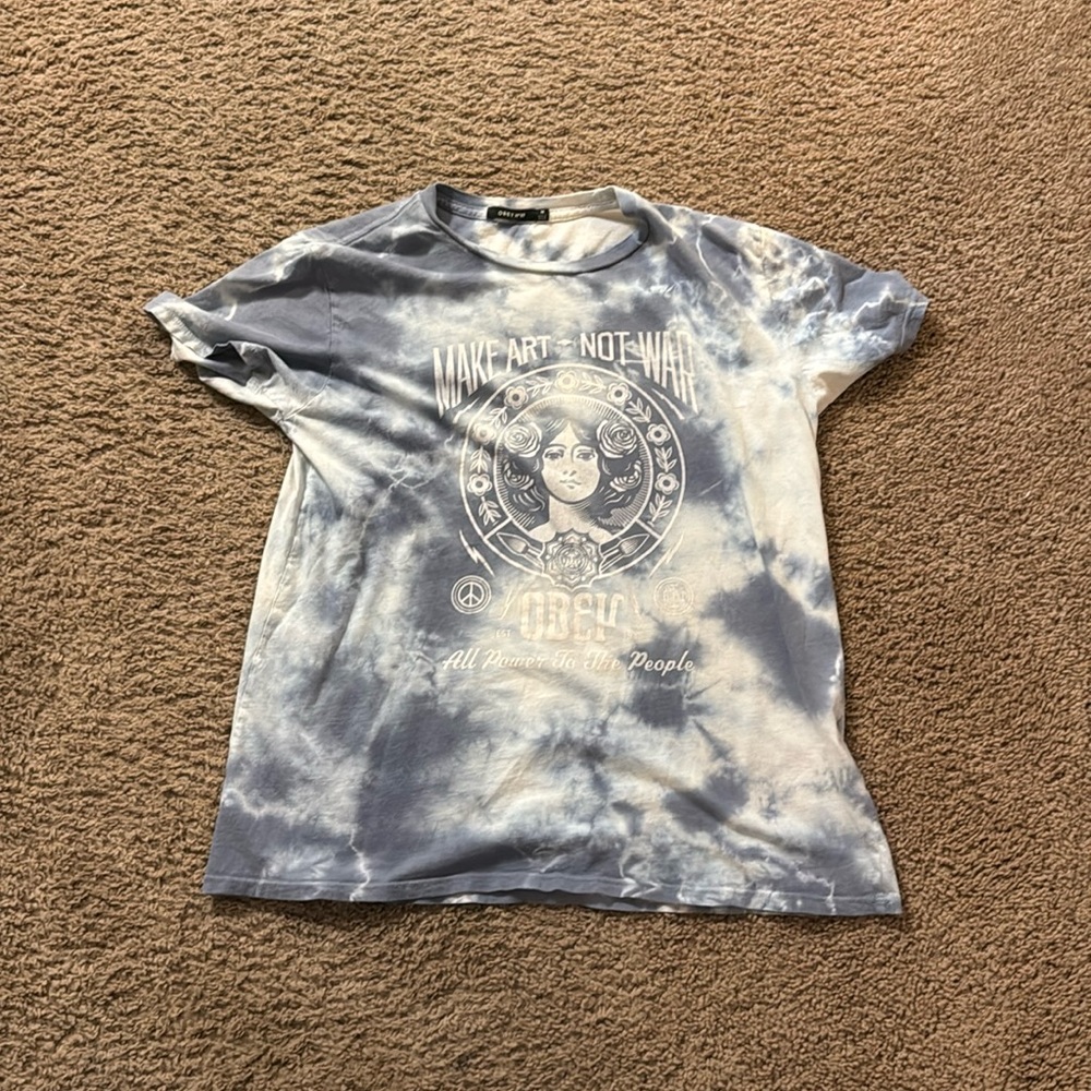 Obey T-Shirt, size medium. Gray/blue and white.